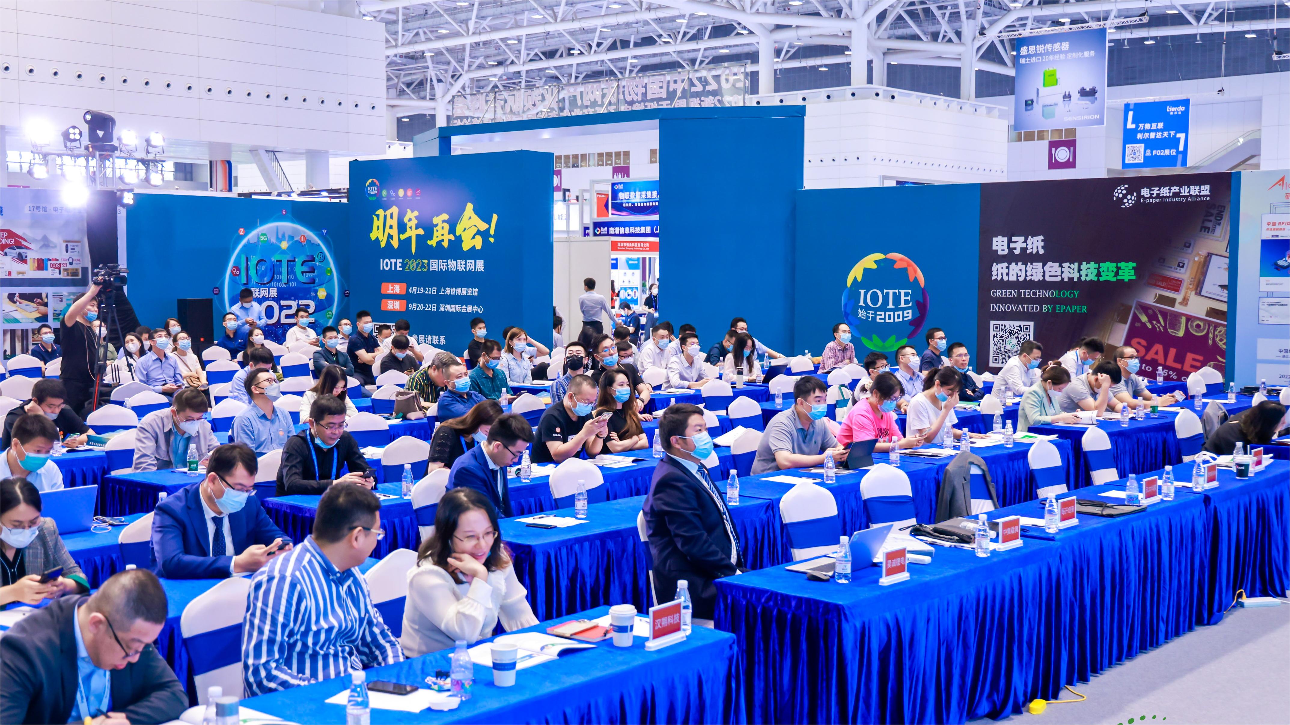 12409878.jpg 12409878.jpg